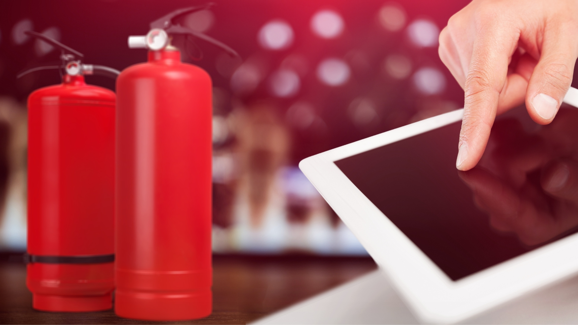 عقود الصيانة والتشغيل