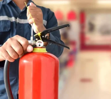 شركات السلامة في السعودية الدور الحيوي في حماية المنشآت والأرواح